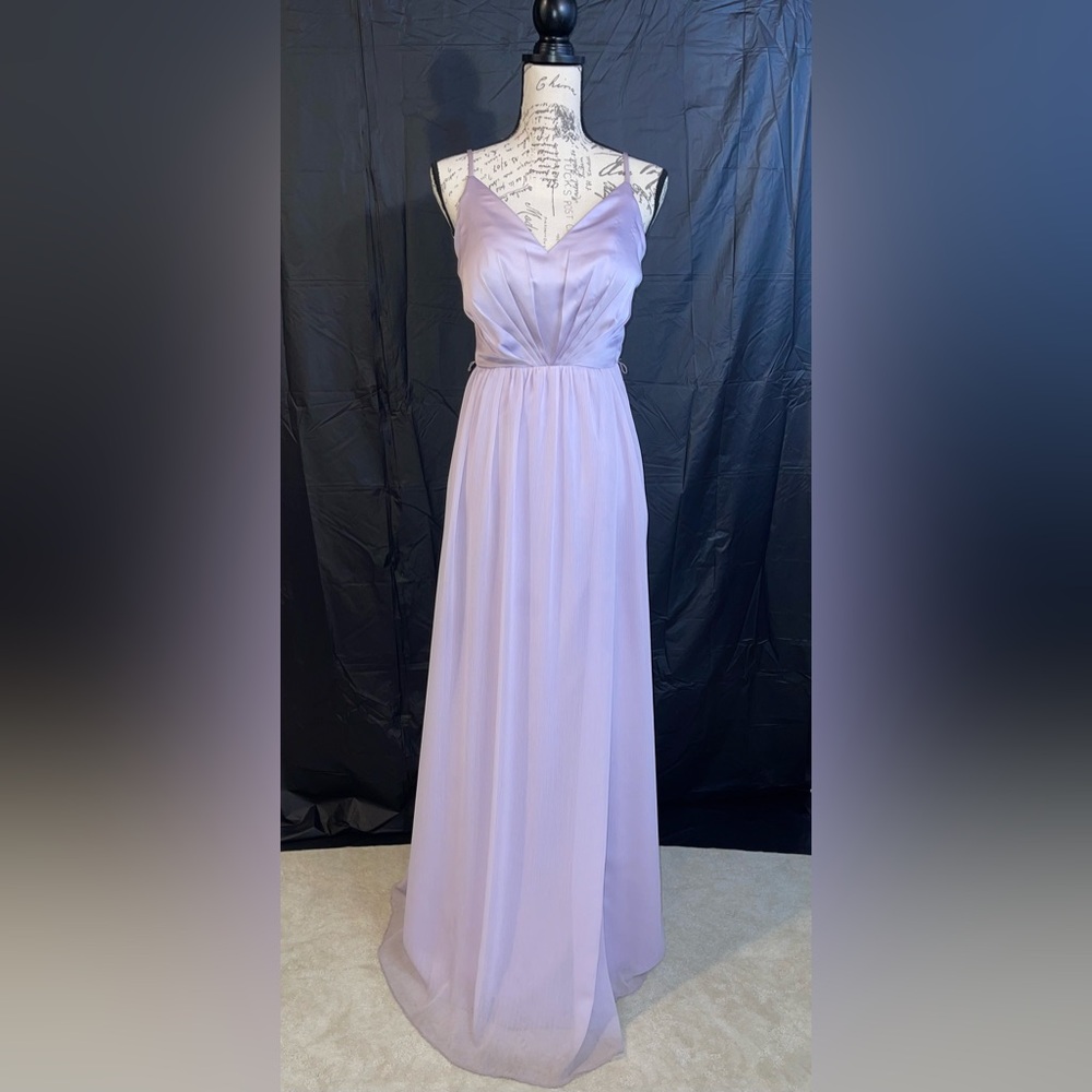 Vera Wang: Bridesmaid Dress